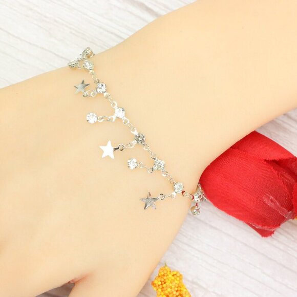 "Trendy Handmade Bracelet – A Thoughtful Gift for Girls & Women | UNVRC1314 - Picture 2 of 10